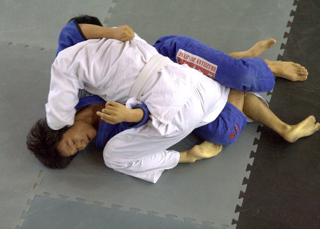 BJJ athletes grappling